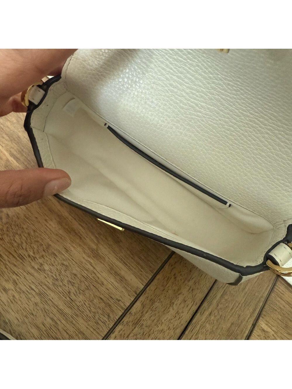 New Tory Burch Britten top handle crossbody price for each ❤️ - Picture 10 of 17